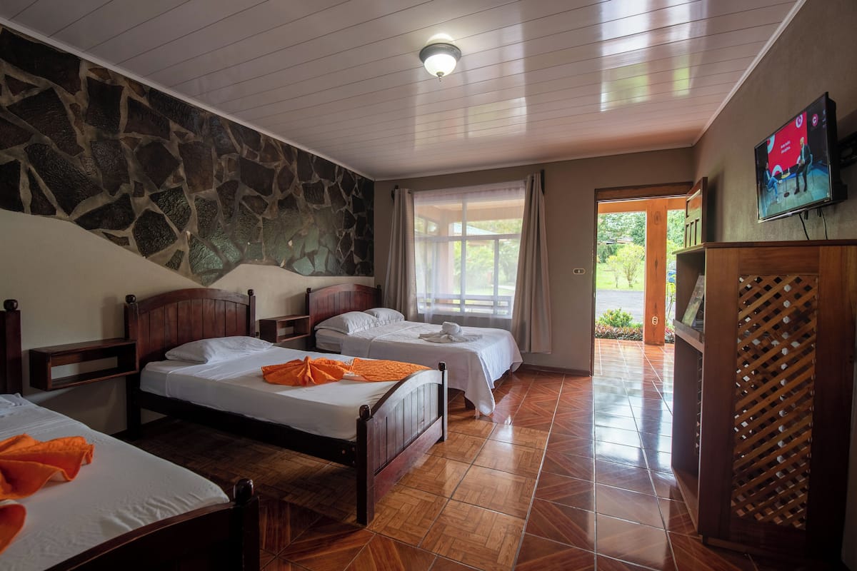 Familiekamer | 1 slaapkamer, Select Comfort-bedden, wifi, beddengoed
