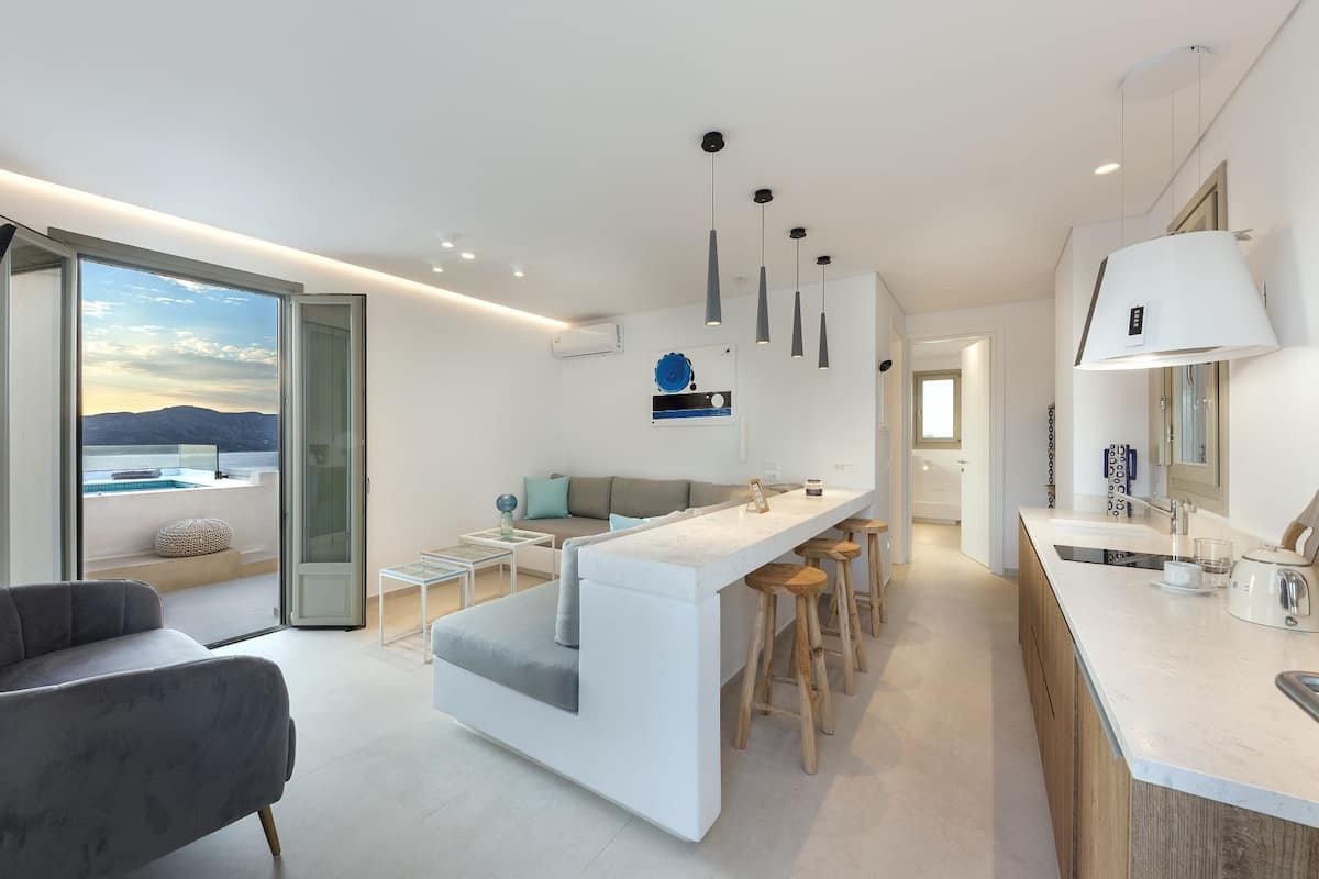 Suite Supérieure, plusieurs lits, bain à remous, vue mer
