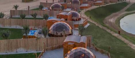 Couette en duvet d'oie, articles gratuits dans le mini-bar