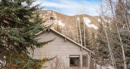 Maxwell by AvantStay | 15min to Village + Slopes