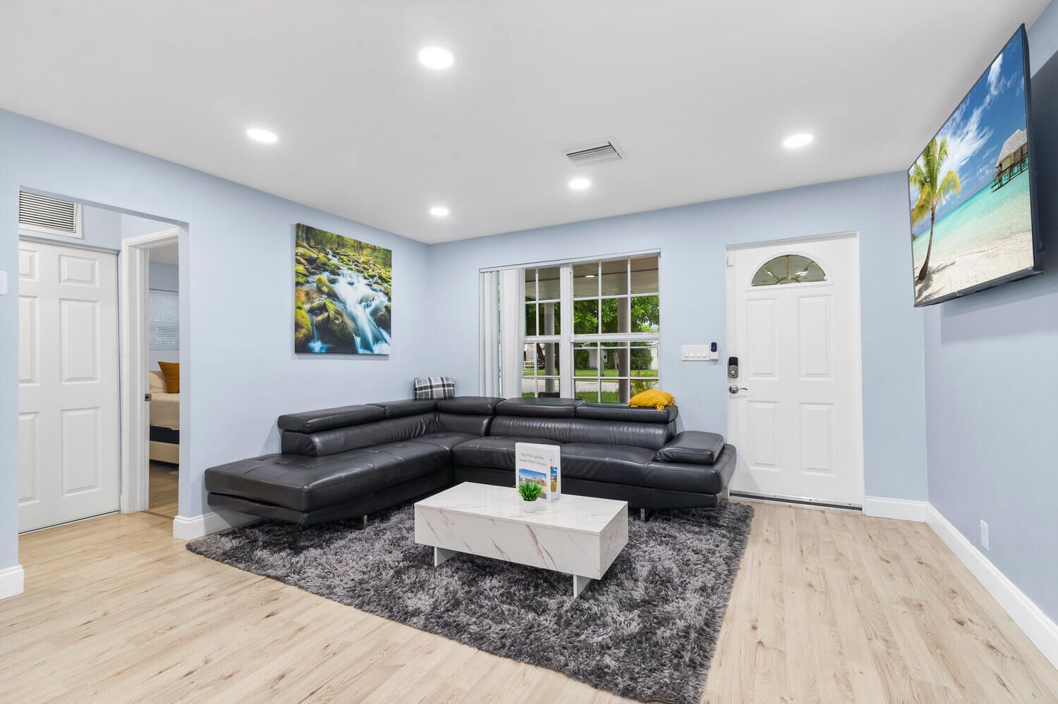 Tranquil Tropical Heated Pool Villa!