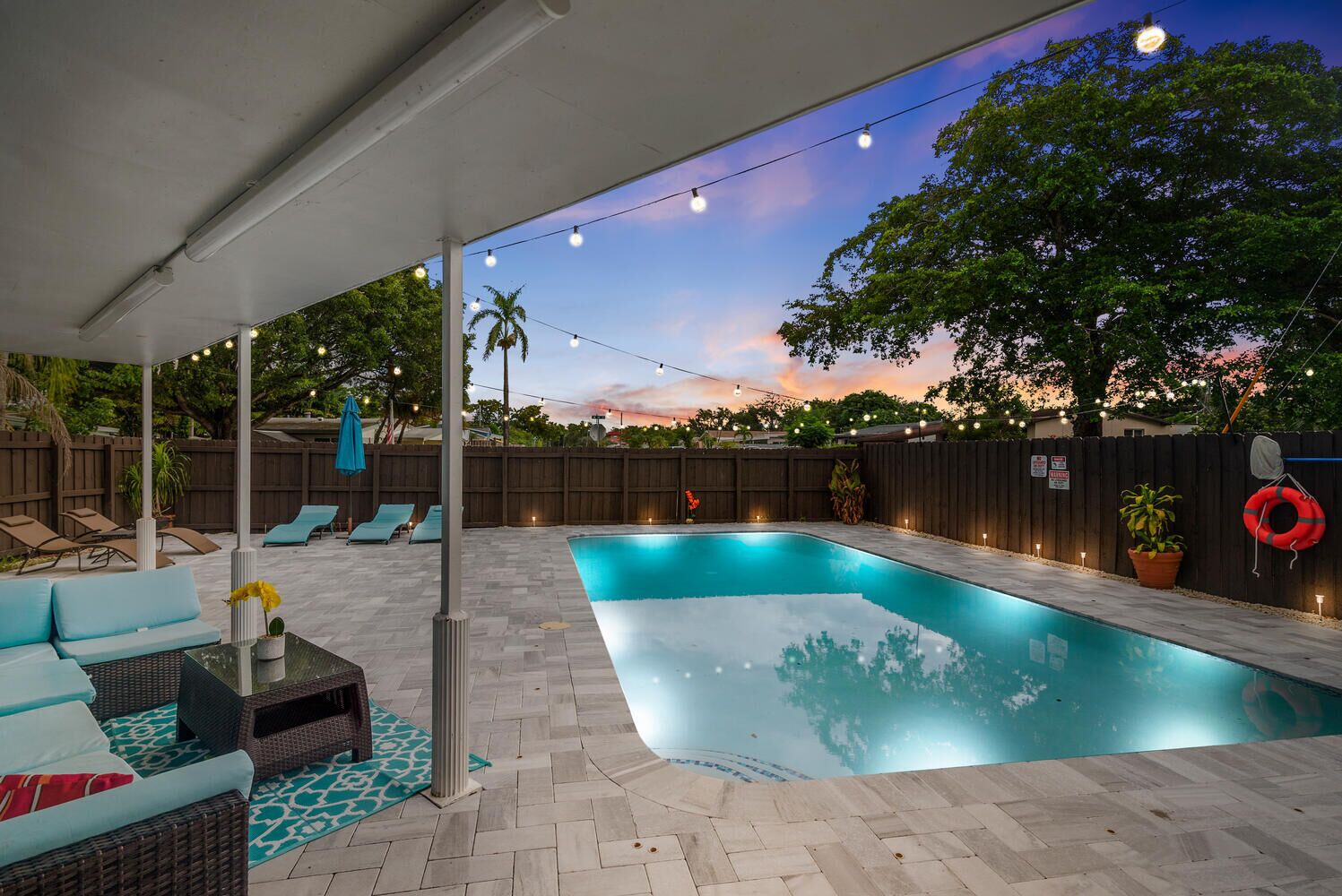 Tranquil Tropical Heated Pool Villa!