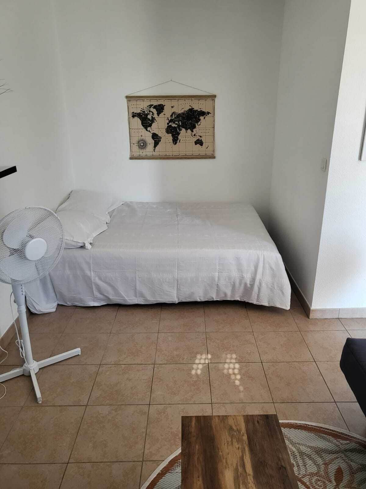 1 間睡房、熨斗/熨衫板、Wi-Fi、床單