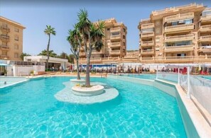 Pool - Apartment 'Penthouse, Sea View Guardamar' with Sea View, Wi-Fi and Air Conditioning (Guardamar)