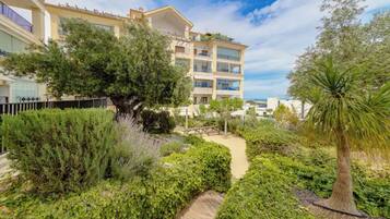 Enceinte de lâhĂ©bergement