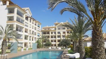 Innenpool, beheizter Pool