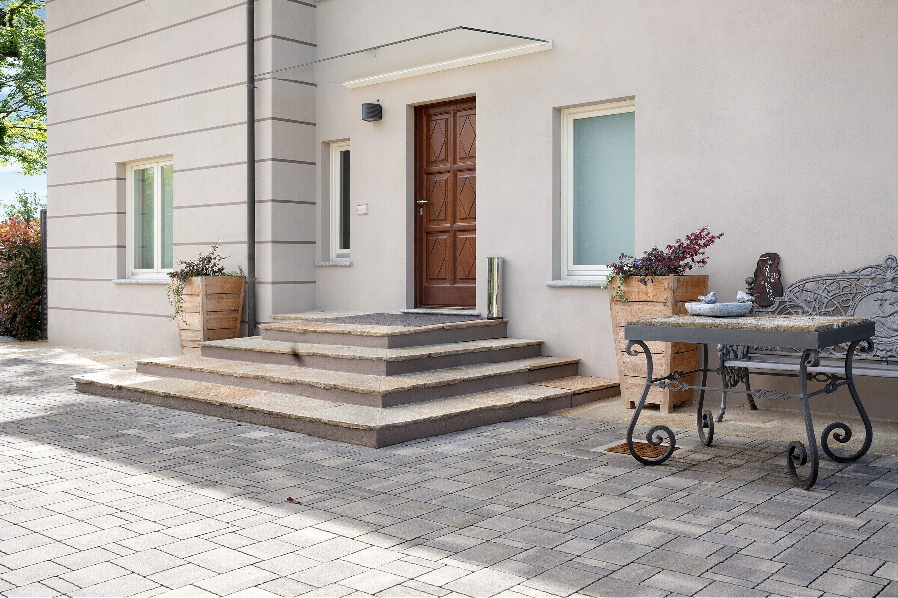 Restauration extérieure