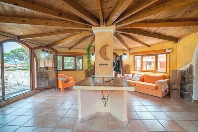Villa "Degli Archi" with Private Pool, 4 Private Terraces & Wi-Fi