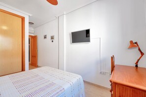 2 quartos, Wi-Fi de cortesia, roupa de cama