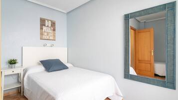 2 habitaciones, wifi gratis y ropa de cama