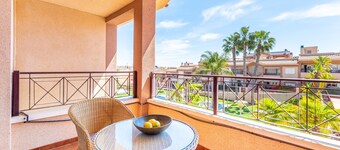 Holiday Home 'casa en la playa con piscina y terraza S.T'