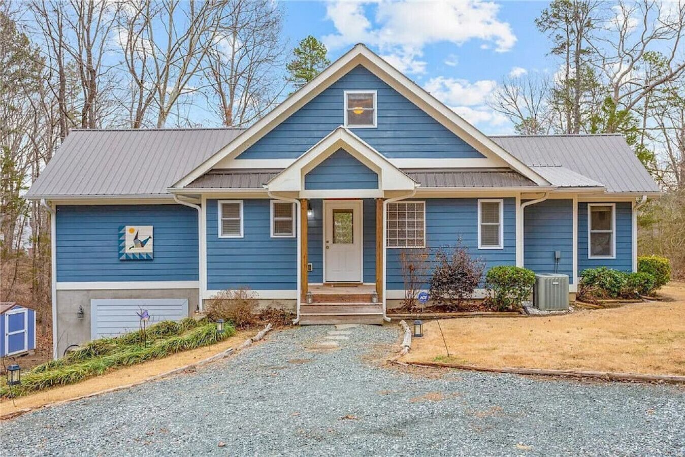 Valencia on Lake Roxboro