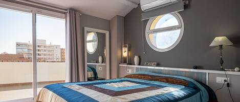 4 bedrooms, free WiFi, bed sheets