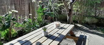 Casa encantadora cerca del centro con terraza y aparcamiento