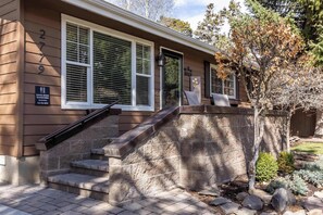 Exterior detail - Dog-Friendly Midtown Bend Home w/ Fenced Yard (Bend)