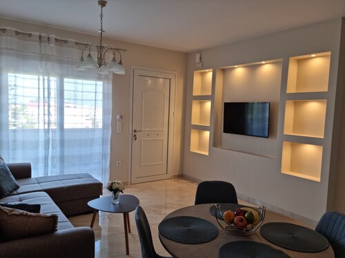 Ma Maison Bleue - Apartment in Rhodes at Kremasti village, near the airport