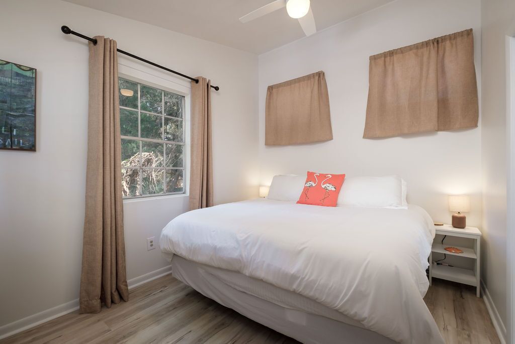 Sunset Brooke's w/ amazing sunset views!