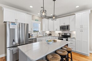 Forno, lavastoviglie, macchina per tè/caffè, pentole/stoviglie/utensili