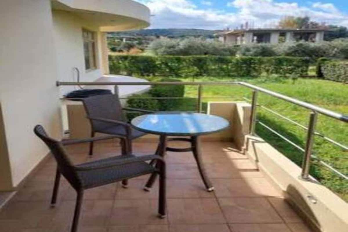 Luxury Apartment | Terrace/patio