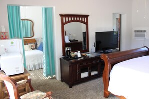 Room - The Bonnie Inn Unit 2 (San Andreas)