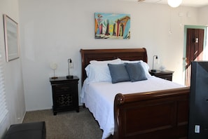 1 bedroom, individually decorated, individually furnished, WiFi - The Bonnie Inn Unit 2 (San Andreas)
