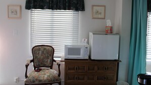 Room - The Bonnie Inn Unit 2 (San Andreas)