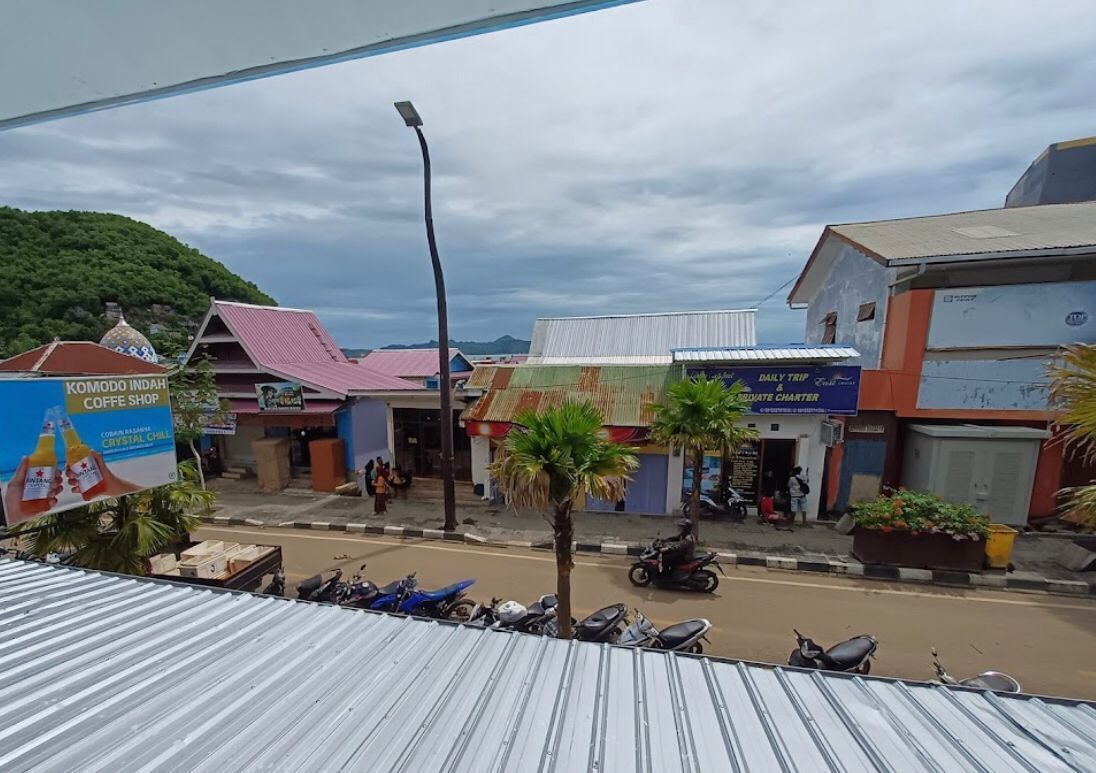 Foto - Komodo Indah Hotel and Hostel