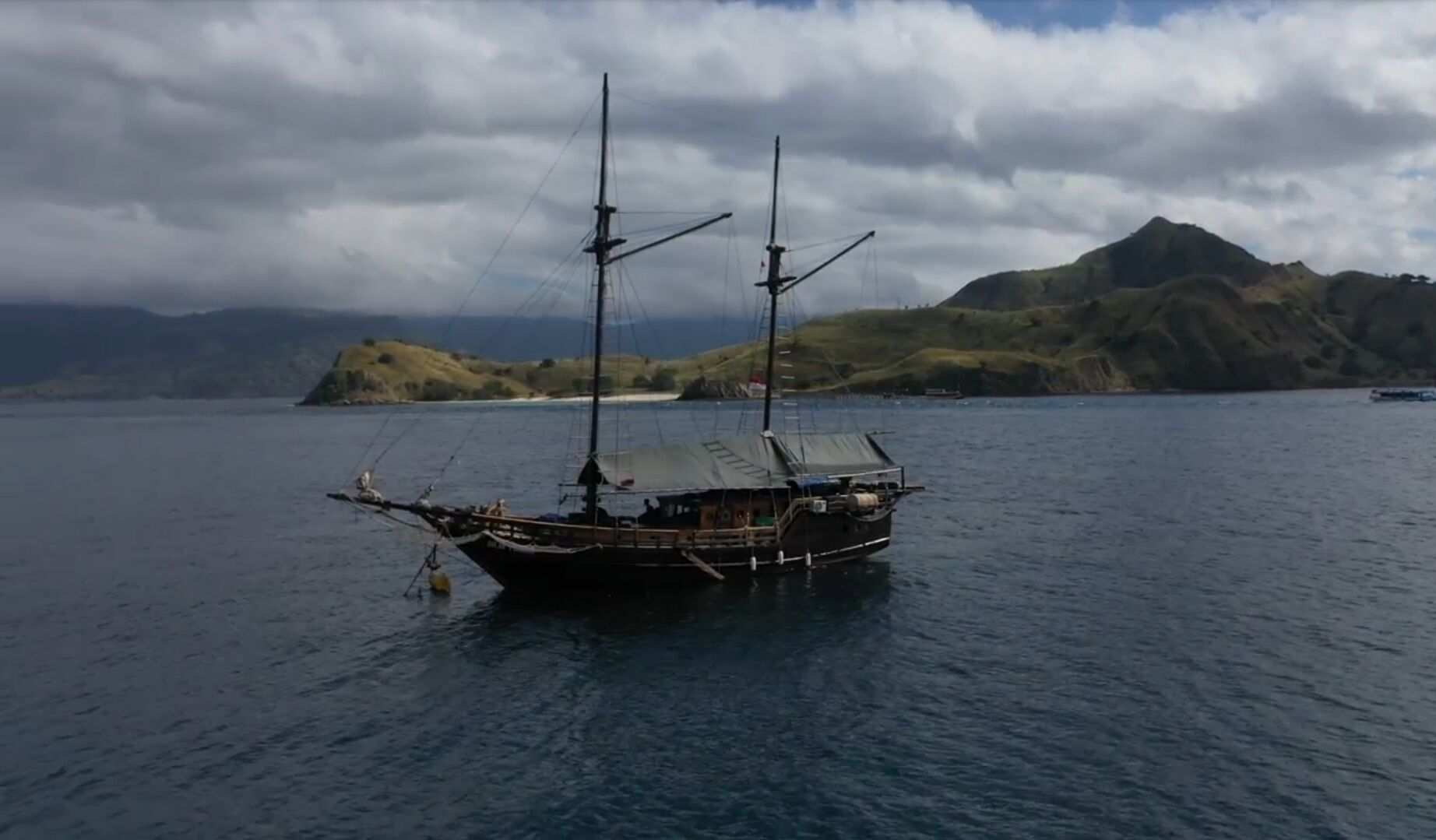 Foto - Komodo Indah Hotel and Hostel