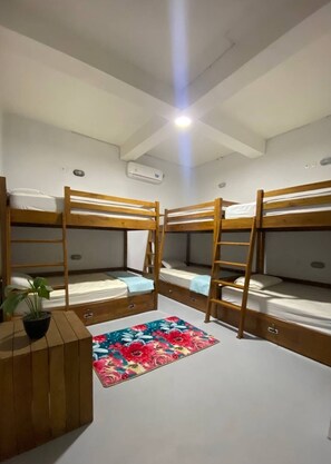 1 habitación, wifi gratis y ropa de cama