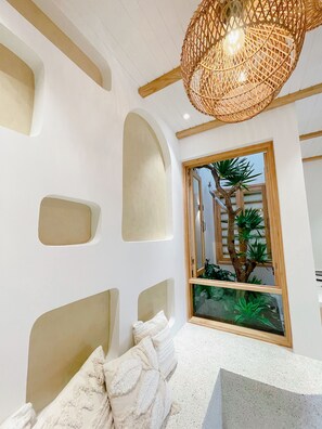 Deluxe Apartment, 2 Bedrooms, City View - Baphu Apartment-5min walk to MyKhe beach (Da Nang)