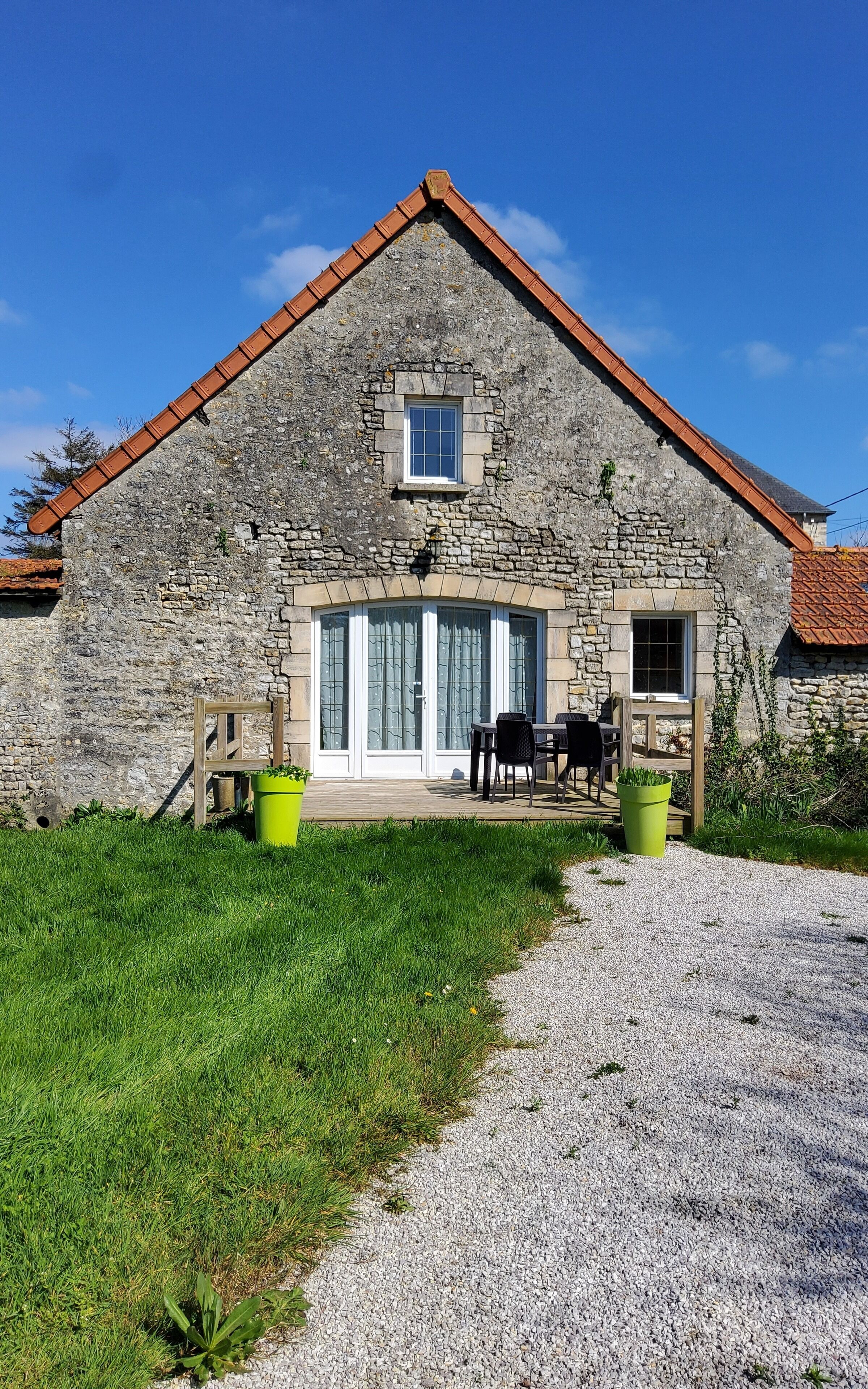 Old barn renovated with charm at the gates of Sainte-Mère-Eglise mother church