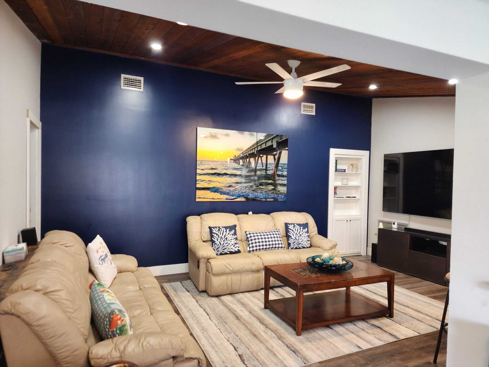 House Near Malls and Beaches