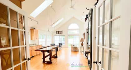 Lake Michigan Sandy Beach is a short walk! Home in Downtown Empire, Grill