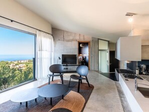 Réfrigérateur, micro-ondes, four, lave-vaisselle