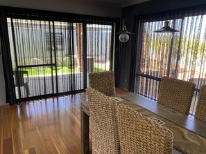 Dining - Nature paradise and beautiful furnished house (Byford)