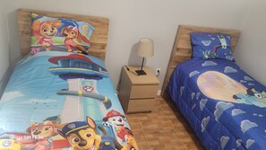 3 bedrooms, iron/ironing board, free WiFi, bed sheets - Peacefull villa in Lake Marion Golf Resort,all amenite,35' to the park atraccion (Kissimmee)