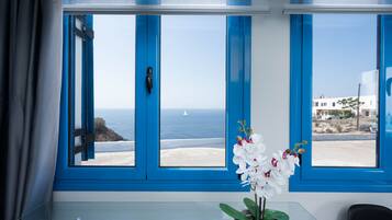 Suite Deluxe, idromassaggio, vista mare | Vista dalla camera