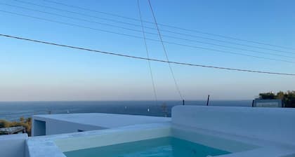 Santorita Suites