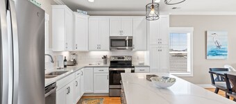 Fore Seasuns / 139 Scotch Bonnet Dr. 4 Bedroom Home by RedAwning