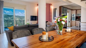 Living area - Villa Penelope-Live Cretan Hospitality (Heraklion)