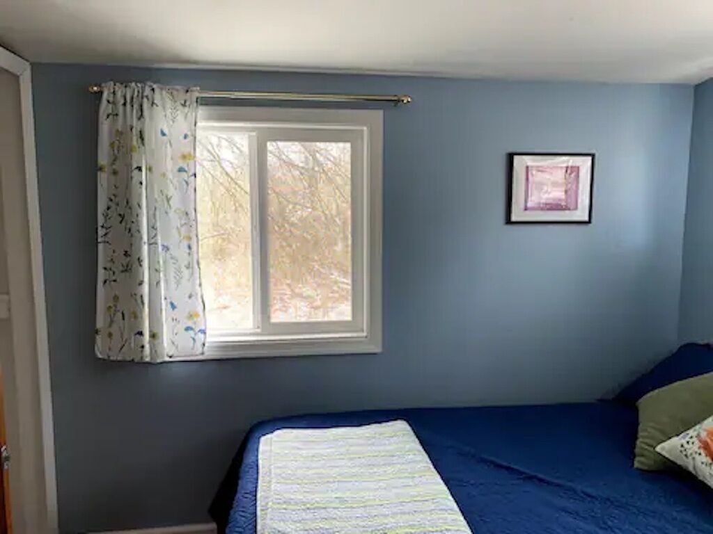 Spring Side Cabin at Skipwillow Farm