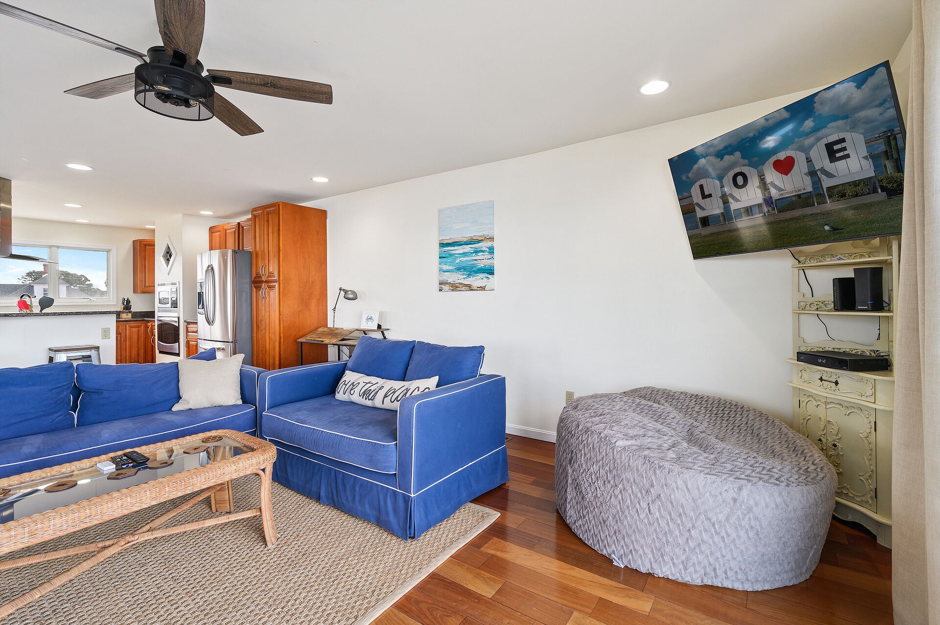 Welcome to Paradise!!