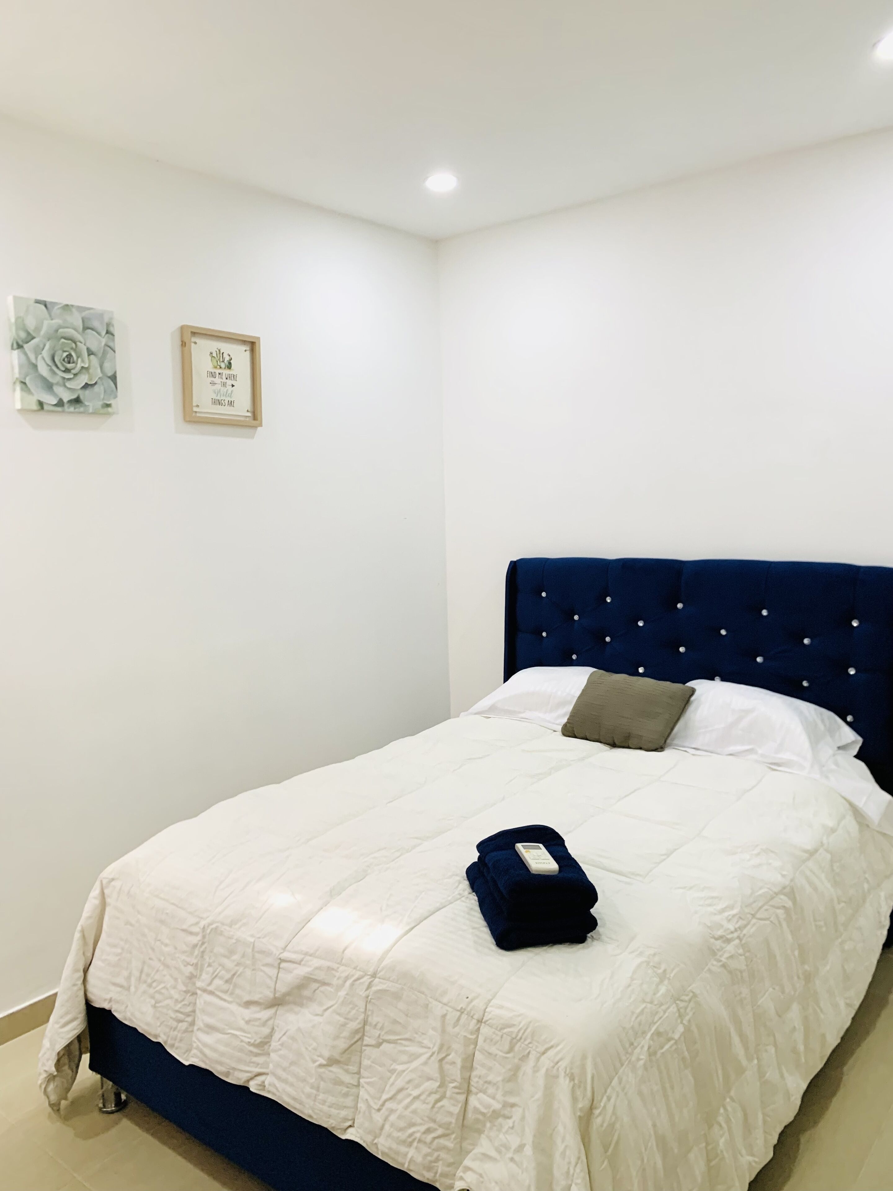 Apartment in the Rodadero, clean and cozy 10 min from the beach