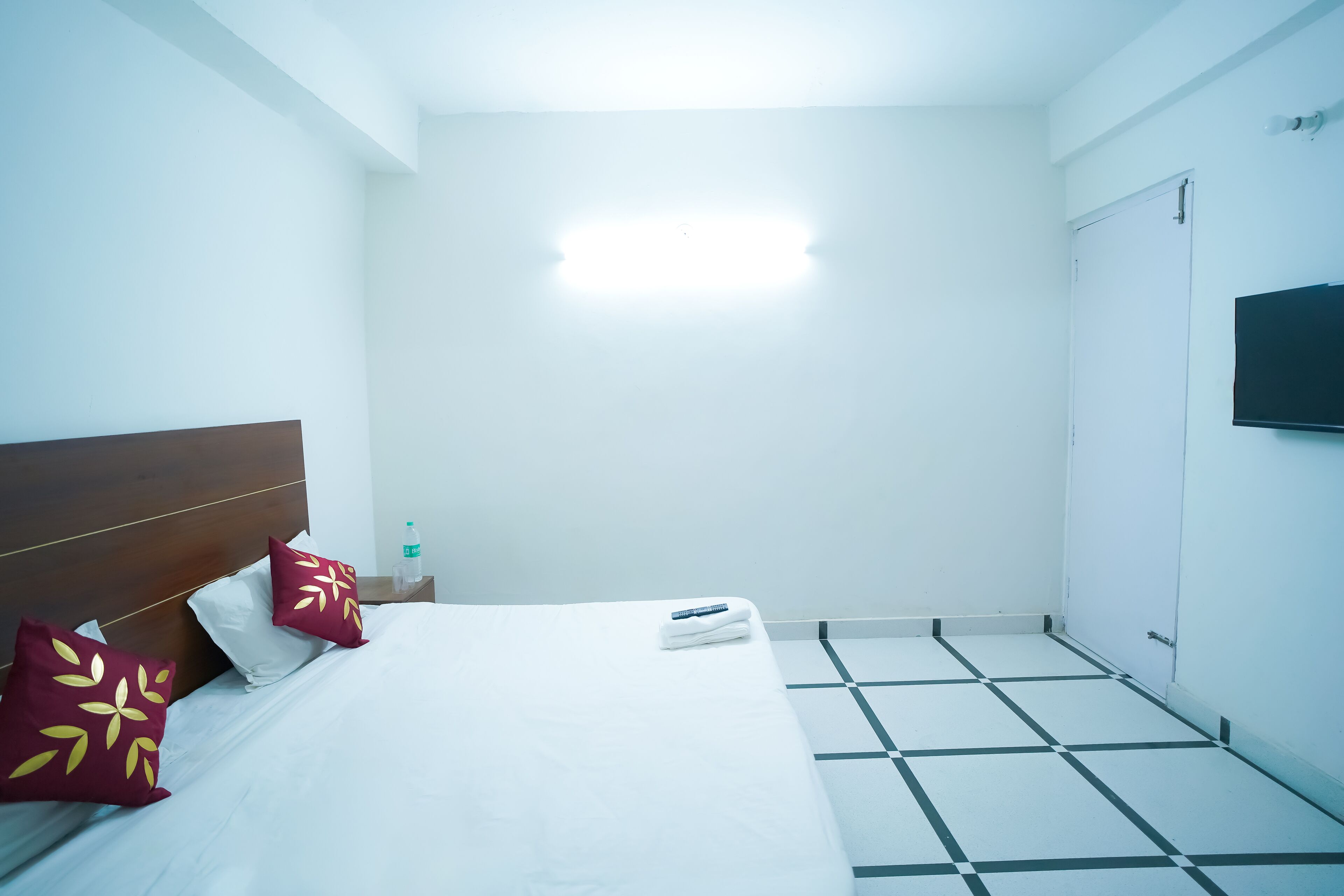 Deluxe Double Room | Soundproofing, free WiFi, bed sheets