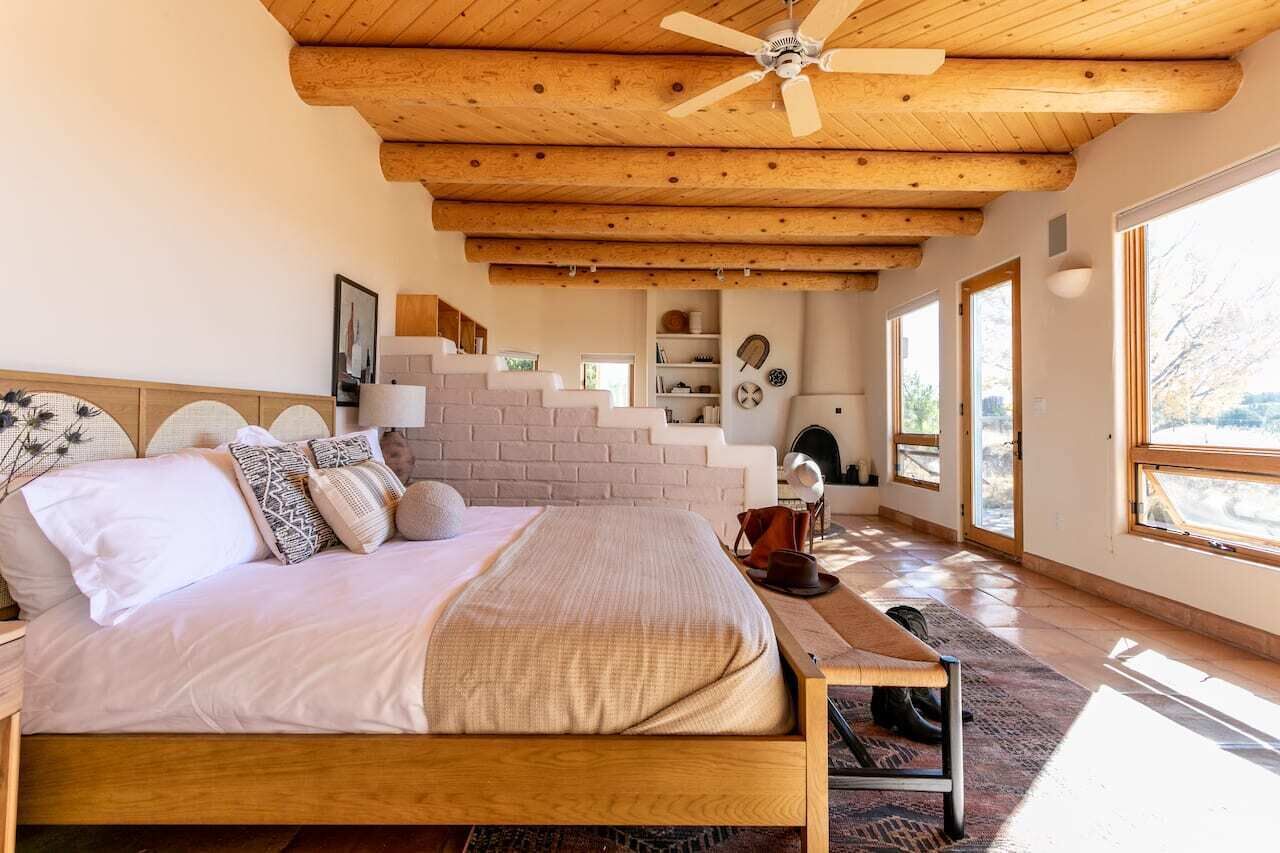 NEW! Sensational 3BR Retreat | Hacienda by Here