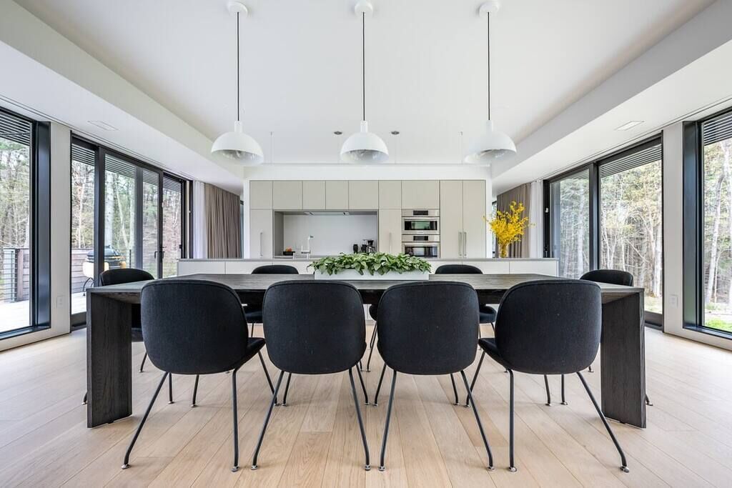 Fernbrook: gorgeous modern luxury in the forest