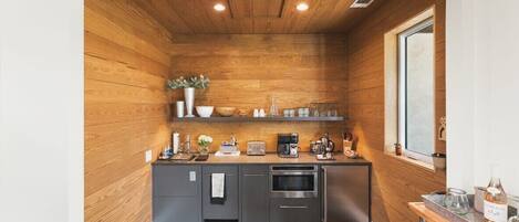 Kitchen with appliances
