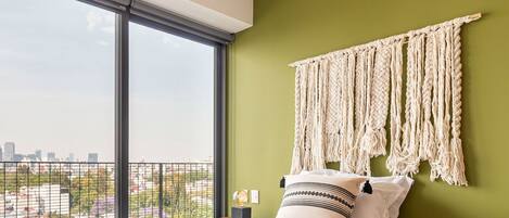 2 Schlafzimmer, Schreibtisch, Bügeleisen/Bügelbrett, WLAN