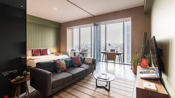 1 Schlafzimmer, Schreibtisch, Bügeleisen/Bügelbrett, Reisekinderbett