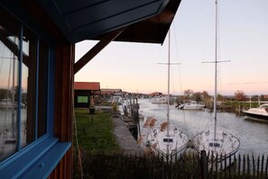 Marina - La Cabane des Barbots Bleus - Bassin D'arcachon (Gujan-Mestras)